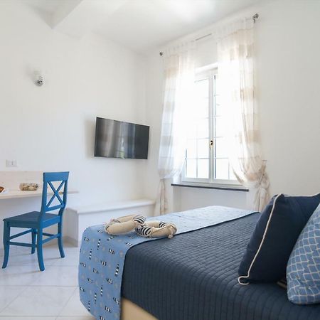 Aquamarine Relaxing Capri Suites Экстерьер фото
