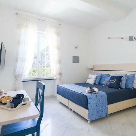 Aquamarine Relaxing Capri Suites Экстерьер фото